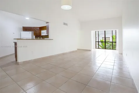 9441 Fontainebleau Boulevard Miami FL 33172