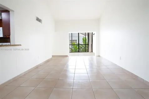 9441 Fontainebleau Boulevard Miami FL 33172