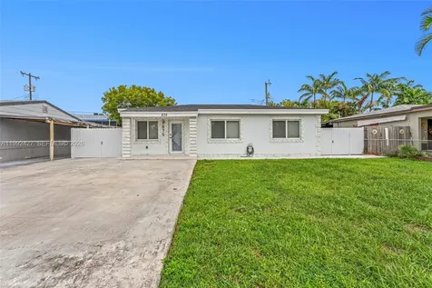 875 E 8th Street Hialeah FL 33010