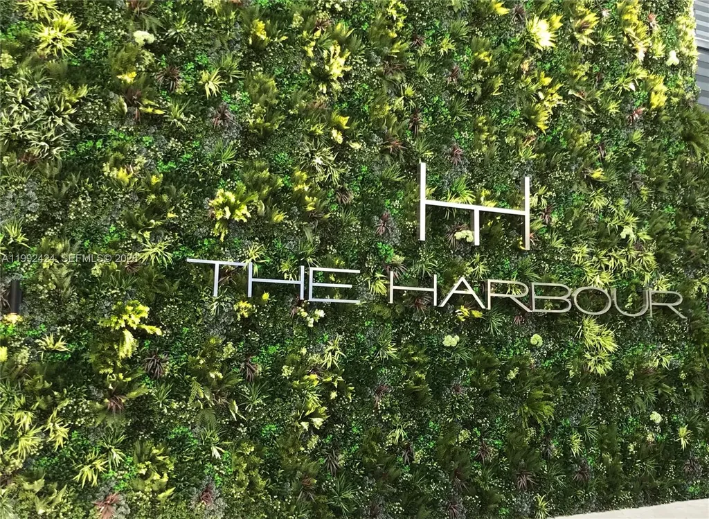 16385 Biscayne Boulevard North Miami Beach FL 33160