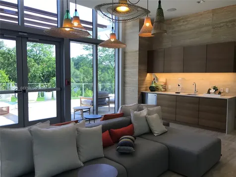 16385 Biscayne Boulevard North Miami Beach FL 33160