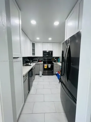 400 Kings Point Drive Sunny Isles Beach FL 33160