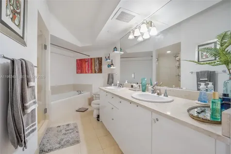 20000 E Country Club Drive Aventura FL 33180
