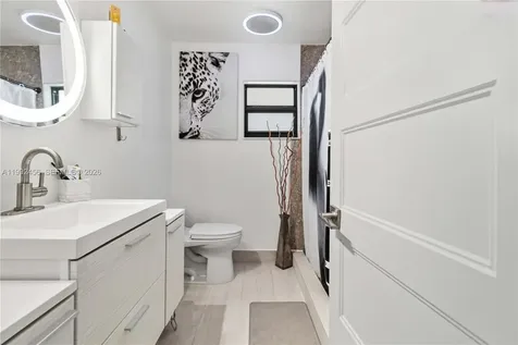 1321 NE 148th Street Miami FL 33161