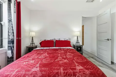 1321 NE 148th Street Miami FL 33161