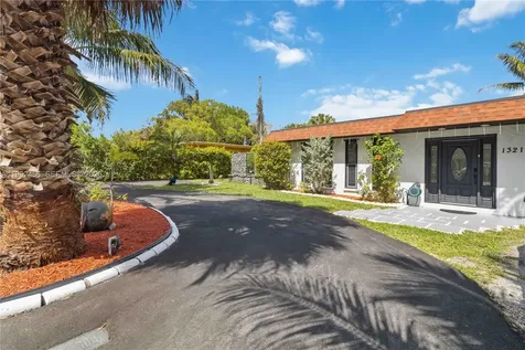 1321 NE 148th Street Miami FL 33161