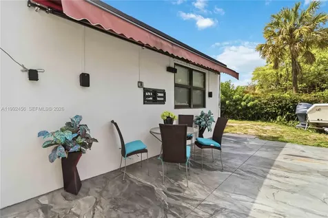 1321 NE 148th Street Miami FL 33161