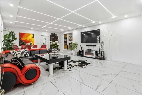1321 NE 148th Street Miami FL 33161