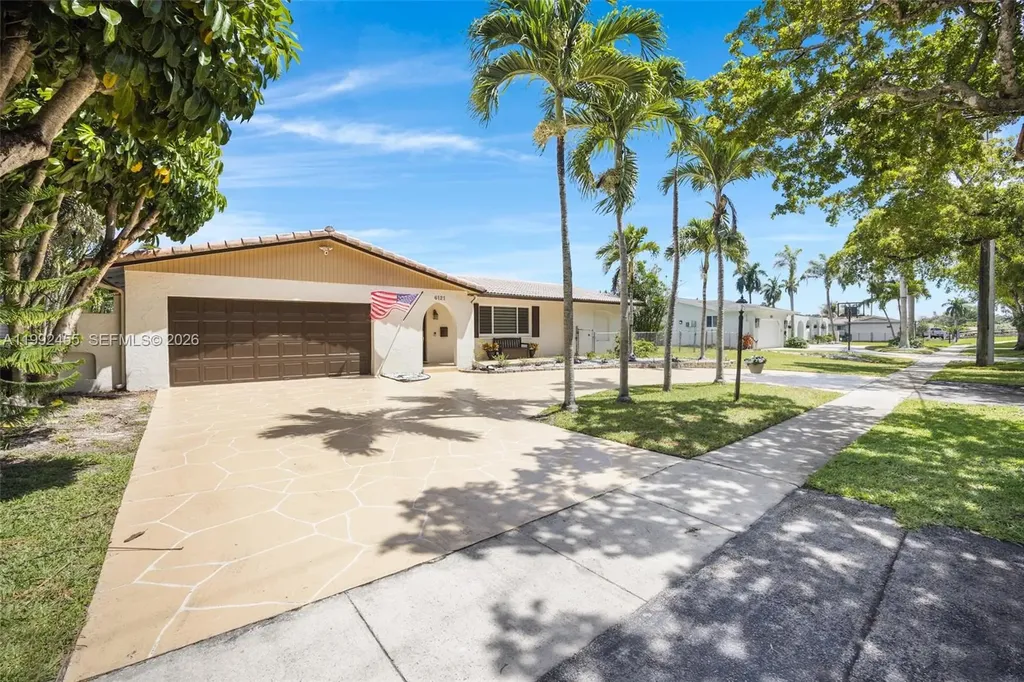 6121 SW 16th Street Plantation FL 33317