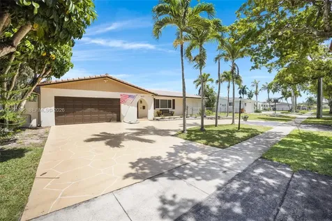 6121 SW 16th Street Plantation FL 33317