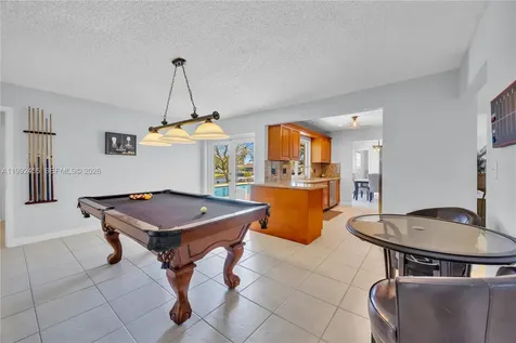 6121 SW 16th Street Plantation FL 33317