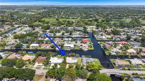 6121 SW 16th Street Plantation FL 33317