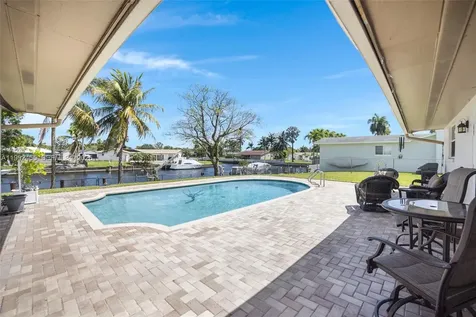 6121 SW 16th Street Plantation FL 33317