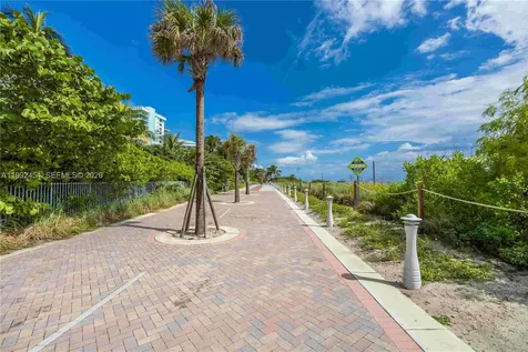 5055 Collins Avenue Miami Beach FL 33140