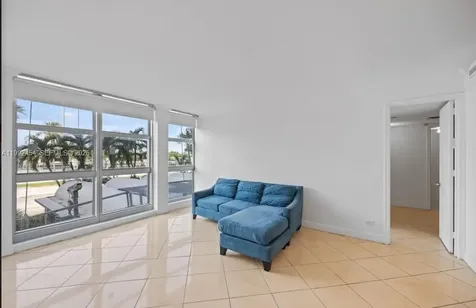5055 Collins Avenue Miami Beach FL 33140