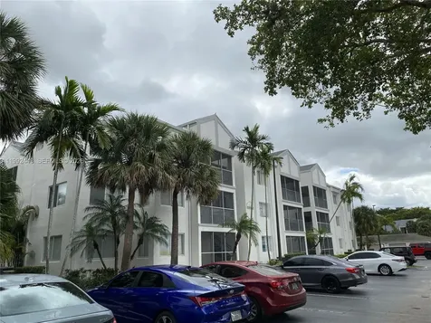 5720 Rock Island Road Tamarac FL 33319