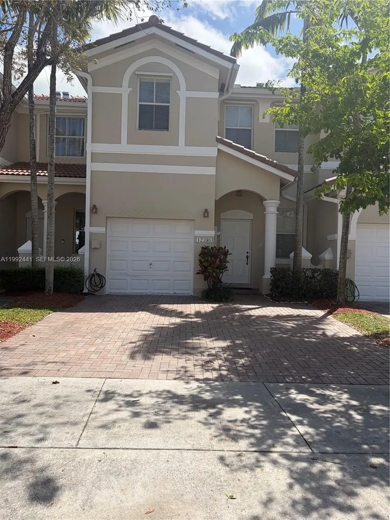 12398 SW 125th Terrace Miami FL 33186