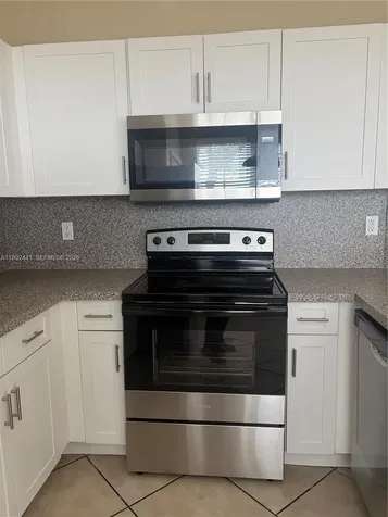 12398 SW 125th Terrace Miami FL 33186