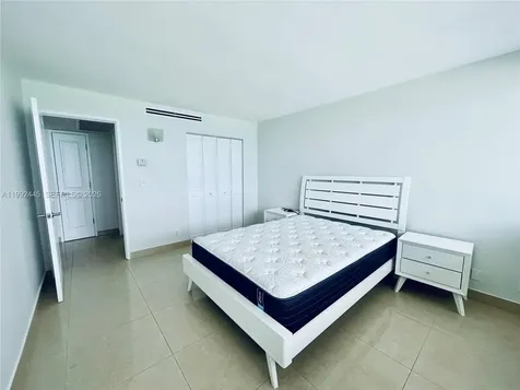 3140 S Ocean Drive Hallandale Beach FL 33009