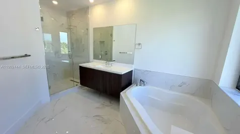 19708 NE 14th Avenue Miami FL 33179