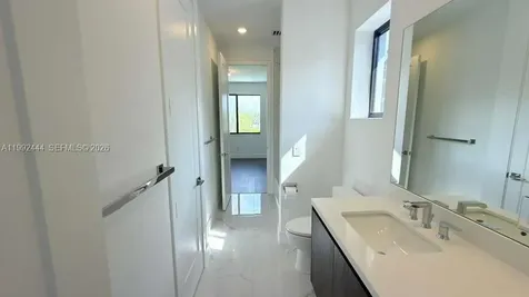 19708 NE 14th Avenue Miami FL 33179
