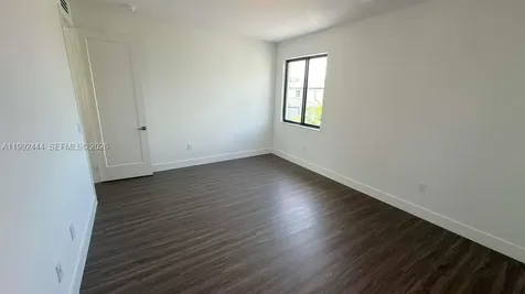 19708 NE 14th Avenue Miami FL 33179