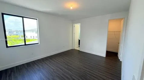 19708 NE 14th Avenue Miami FL 33179