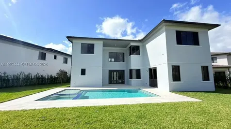 19708 NE 14th Avenue Miami FL 33179