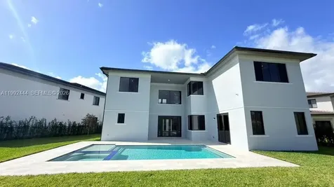 19708 NE 14th Avenue Miami FL 33179