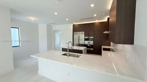 19708 NE 14th Avenue Miami FL 33179