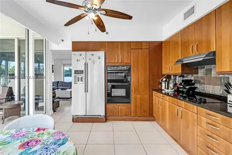 19333 Collins Avenue Sunny Isles Beach FL 33160