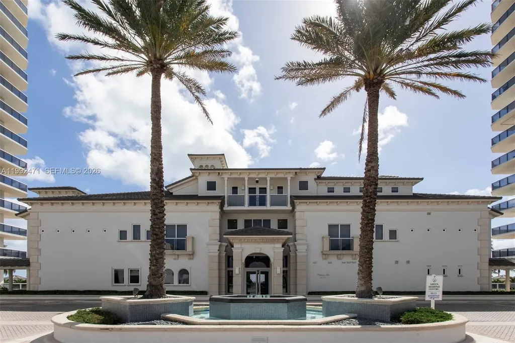 4779 Collins Avenue Miami Beach FL 33140