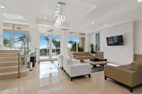 4779 Collins Avenue Miami Beach FL 33140