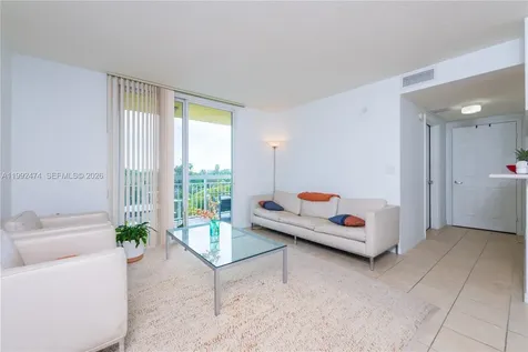 816 NW 11th Street Miami FL 33136