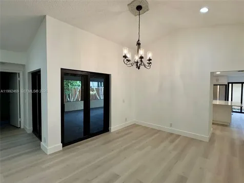 2159 Baton Rouge Weston FL 33326
