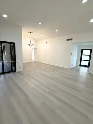 2159 Baton Rouge Weston FL 33326