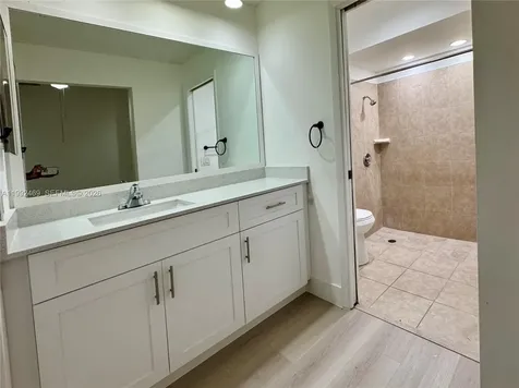 2159 Baton Rouge Weston FL 33326