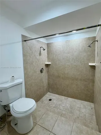 2159 Baton Rouge Weston FL 33326