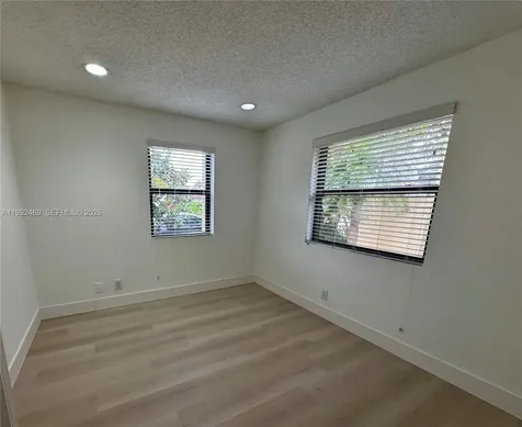 2159 Baton Rouge Weston FL 33326