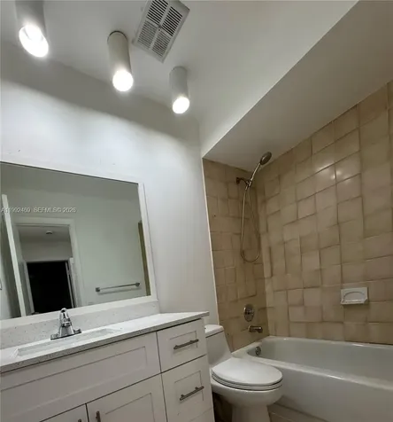 2159 Baton Rouge Weston FL 33326