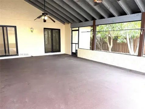 2159 Baton Rouge Weston FL 33326