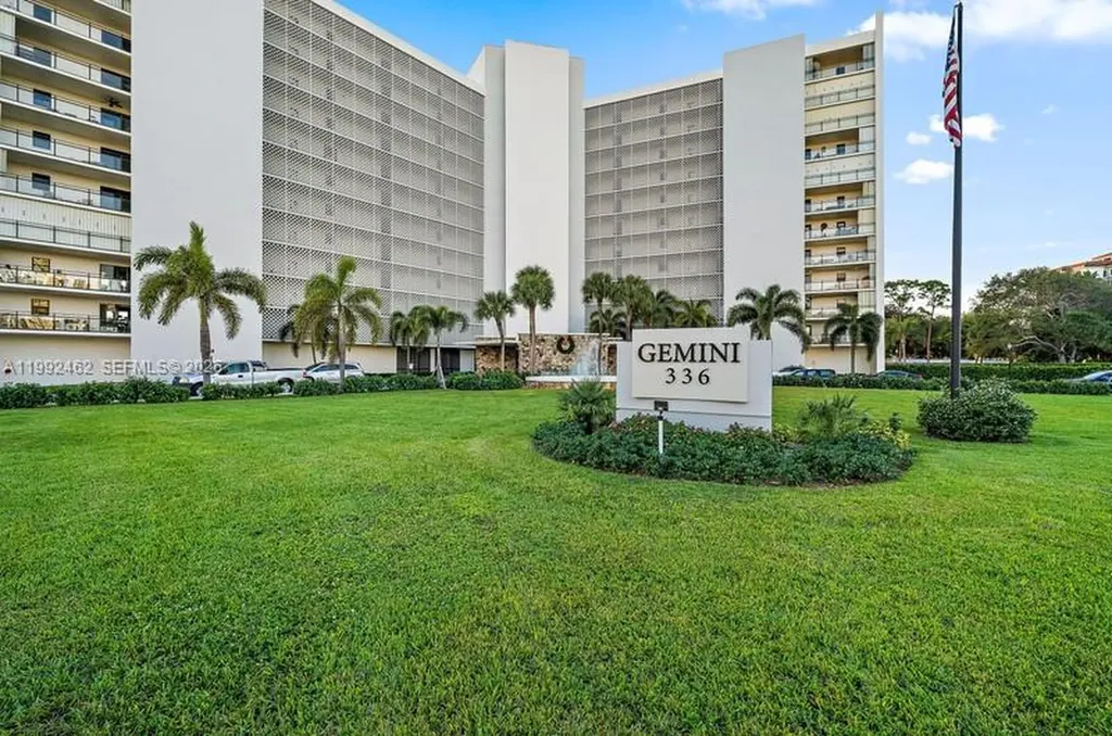 336 Golfview Road North Palm Beach FL 33408