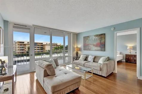 336 Golfview Road North Palm Beach FL 33408