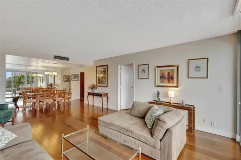 336 Golfview Road North Palm Beach FL 33408