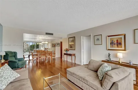 336 Golfview Road North Palm Beach FL 33408
