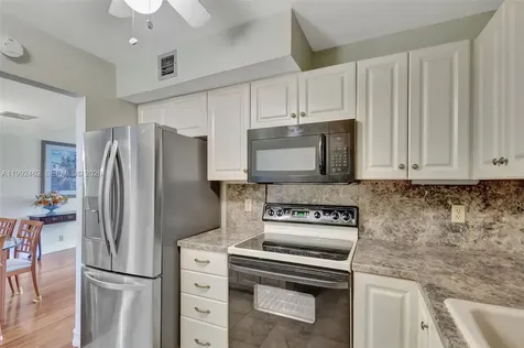 336 Golfview Road North Palm Beach FL 33408
