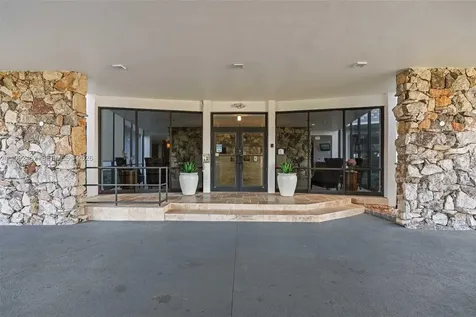 336 Golfview Road North Palm Beach FL 33408
