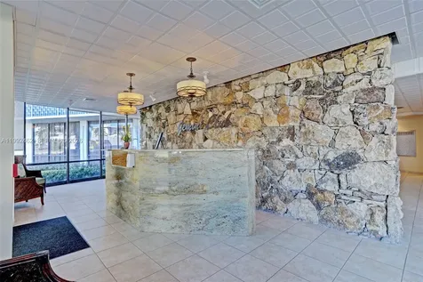 336 Golfview Road North Palm Beach FL 33408