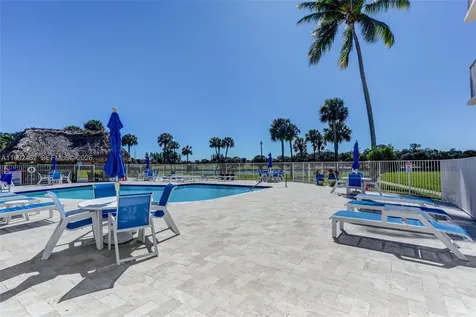 336 Golfview Road North Palm Beach FL 33408