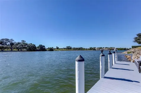336 Golfview Road North Palm Beach FL 33408